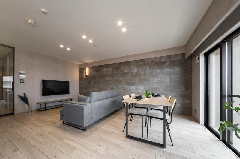 ダイニングテーブルの相場はどれくらい?価格相場と選定ポイント3つを解説