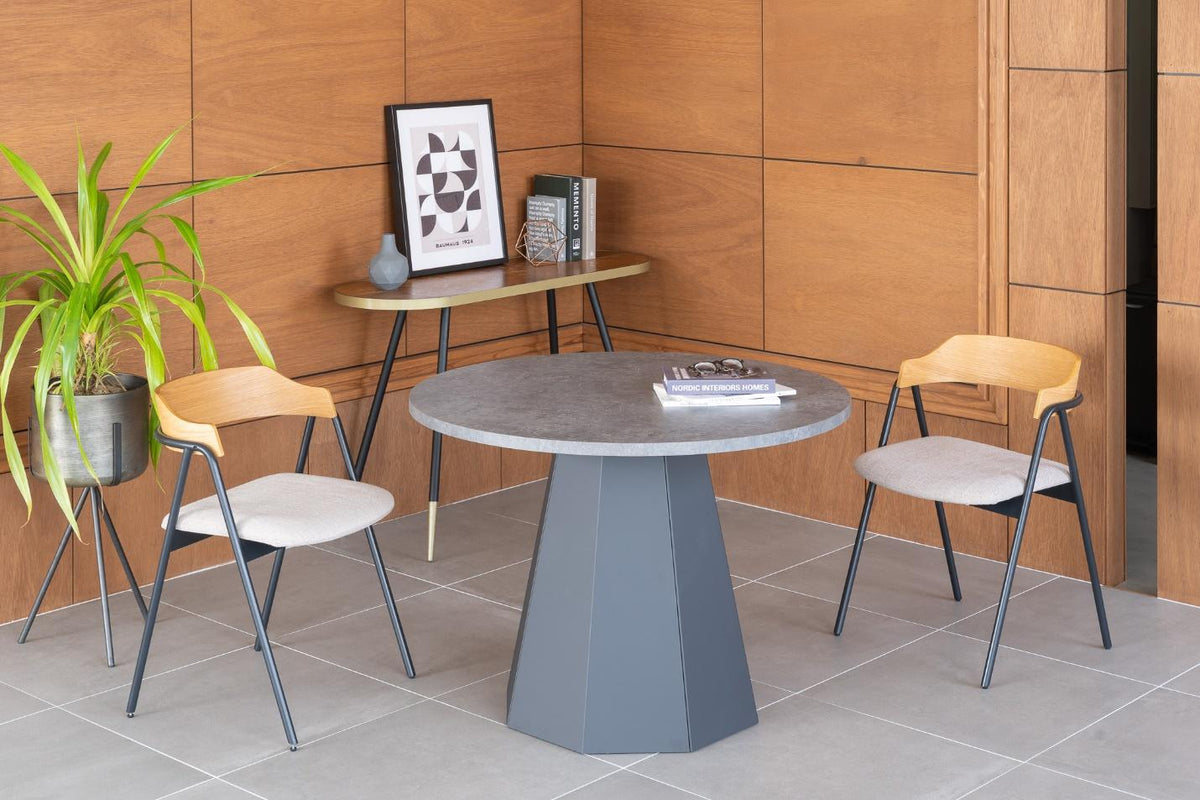 円形ダイニングテーブルのメリット・デメリットは？製品選びの4つのポイントを解説