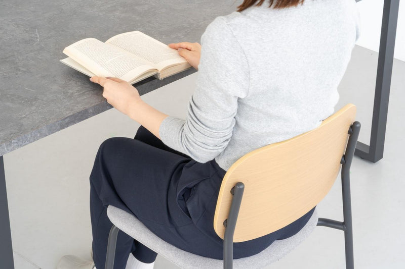 長時間座っても疲れないダイニングチェア5選｜失敗しない選び方も解説