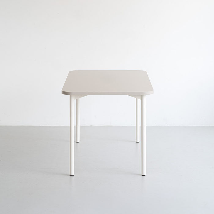 ダイニングテーブル cento ラウンド脚｜メラミン天板のセミオーダー