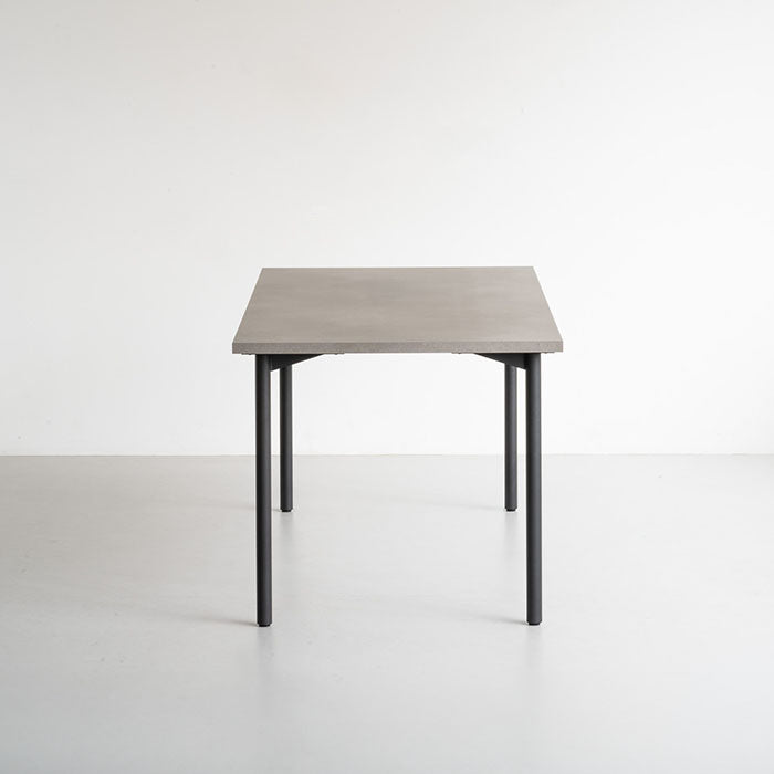 ダイニングテーブル cento ラウンド脚｜メラミン天板のセミオーダー