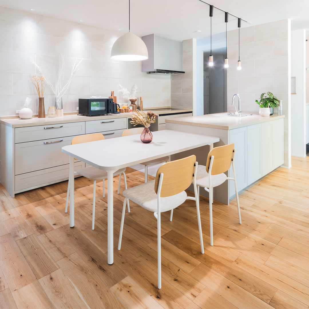 ダイニングチェア Linera