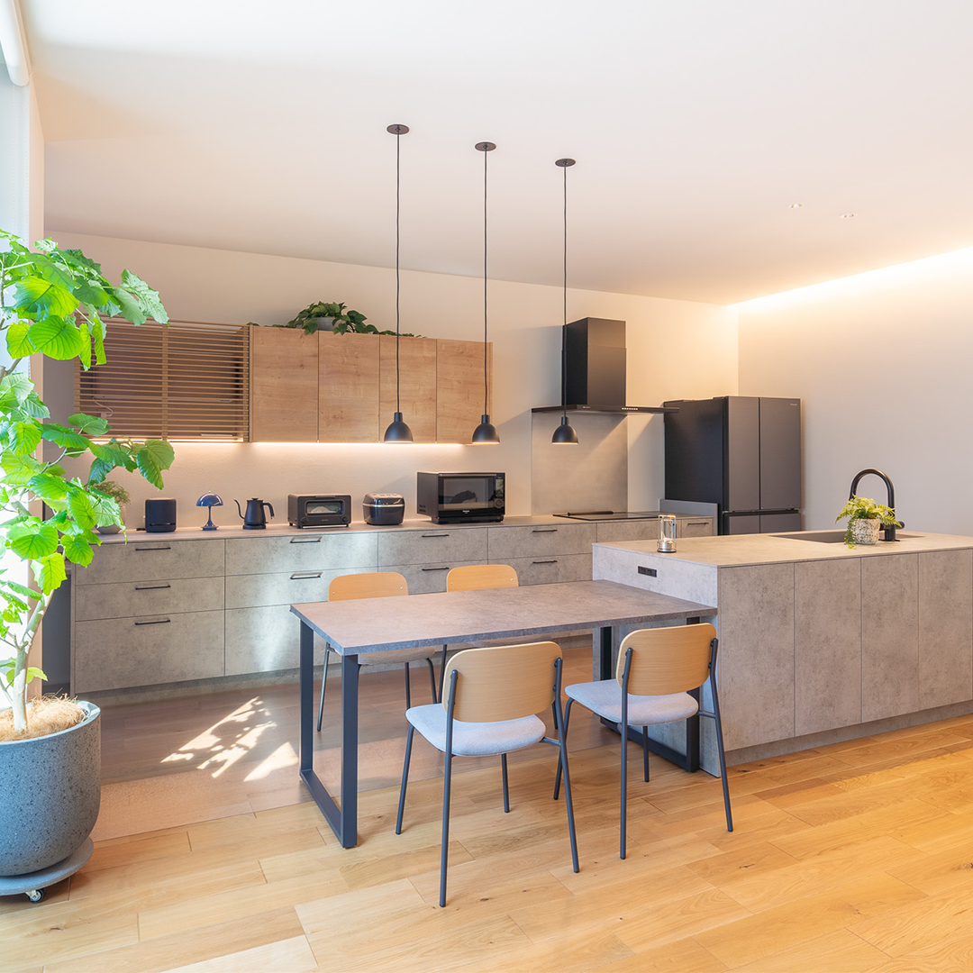 ダイニングチェア Linera